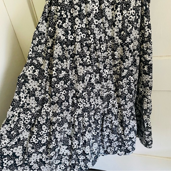 Faithful the Brand Floral Black and White Midi Dress Size L - Picture 13 of 13